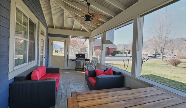 101 Flip Flop Lane (Country)