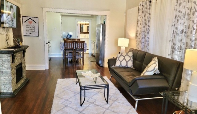 #101 ❤Location Historical Cozy Best View Wash-U Cable
