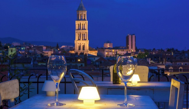 101 luxury room in the heart of Split with roof terrace