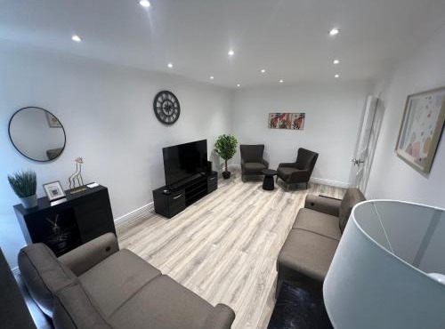 101 Modern 4 Bedroom Home