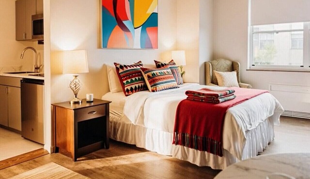 101 · Modern Charm #101 - Hotel Phillips
