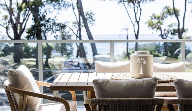 101 on the Beach, Jervis Bay