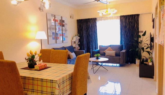 101 Sky Mirror Homestay