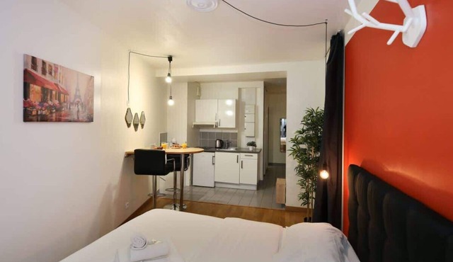 101 - Studio confortable avec kitchenette Paris 5