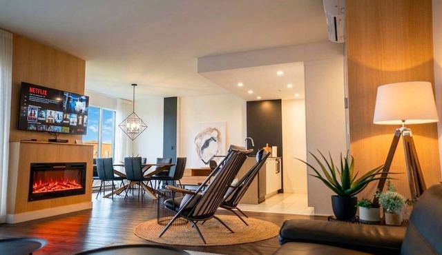 103 | Bright Condo | Pool and Stunning View