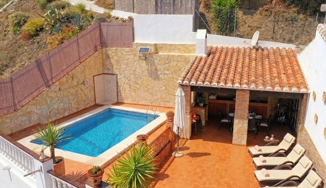 1037 Villa Alabarce