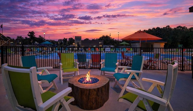 106-Walk to Downtown & Landing | Pools + No Stairs