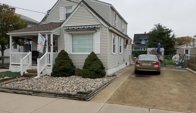 107 East lotus Rd Wildwood Crest NJ 08260