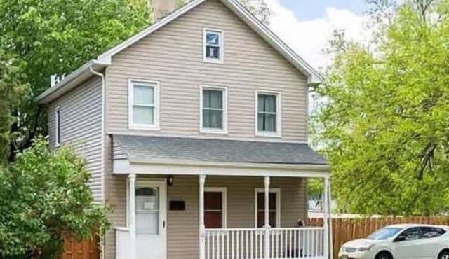 107 Quaint Renovated Single Family 3 Bdrm House