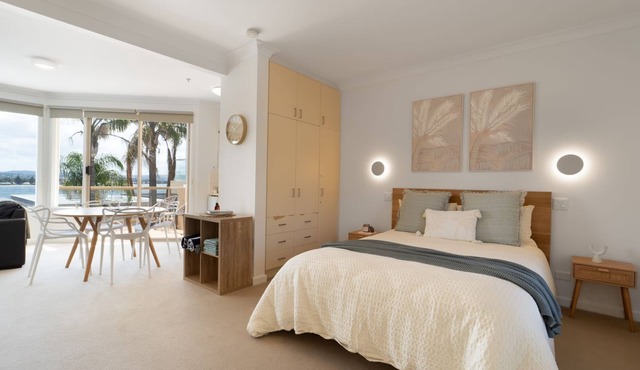 108 At The Bluff - 108/123 Franklin Pde, Encounter