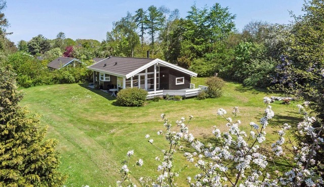 1080 Stege - Berberisvej 48