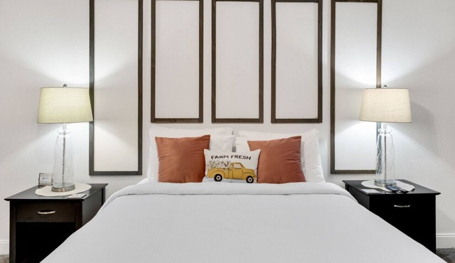 109 · Bartlesville Ranch #109 - Hotel Phillips