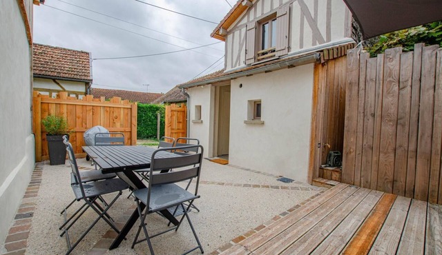 10G554 - LESMONT - Gîte