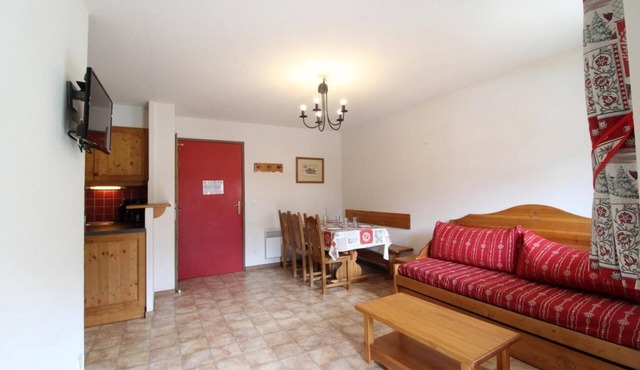 10m from ski slopes, 2nd floor, balcony, parking, tv, ski locker, 40m², Val Cenis