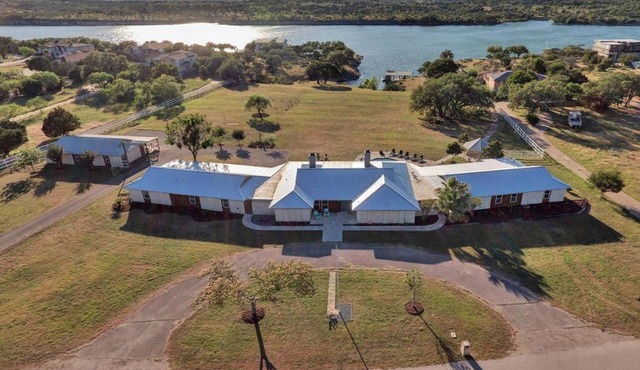 11 Bedroom Lake Travis Estate w/Dock+Pool+Hot Tub