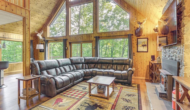 11 Mi to Gettysburg: Serene Home in Fairfield