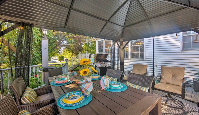 11 Mi to Hersheypark: Family Home in Harrisburg