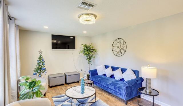 11 Mi to Maxwell AFB - Updated Family Home