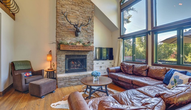 11 Mi to Slopes: Frisco Home w/Hot Tub & Sauna!