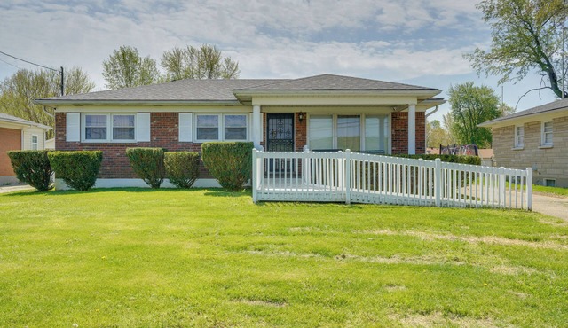 11 Mi to UofL & Norton Hospital: Louisville Home