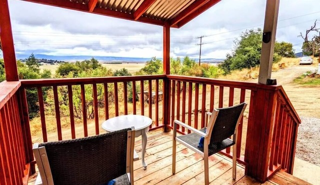 #11. The Luminous Lodge - Remodeled Cabin W/Valley Views