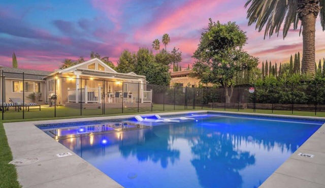 110-4BR Tarzana Retreat | Insurance Approved Stay