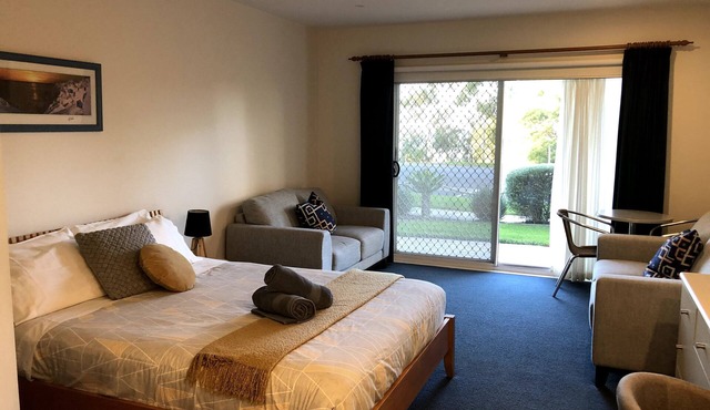 110 @ Waves Phillip Island. FREE WIFI & LINEN