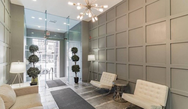 1100 South Broad Street