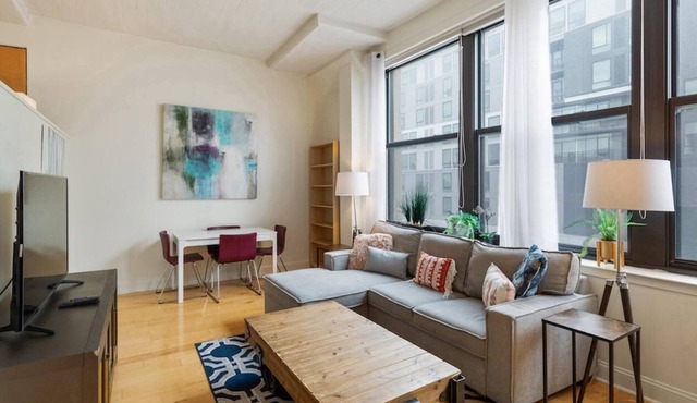 1100 South Broad Street