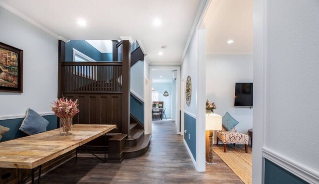 1116 Entire · 6b4b Entire House in Capitol Hill/Central Location