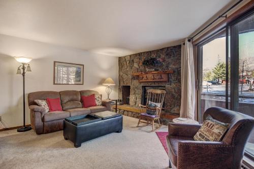 112 Marina Place