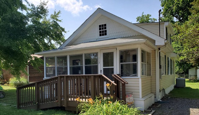 113 11th St, Colonial Beach, VA, US