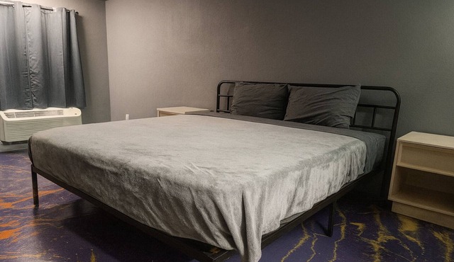 113 Gated King Bed Hotel Room