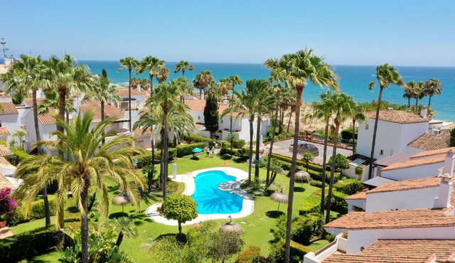 1176 Beachfront Paradise in Bahia de Marbella