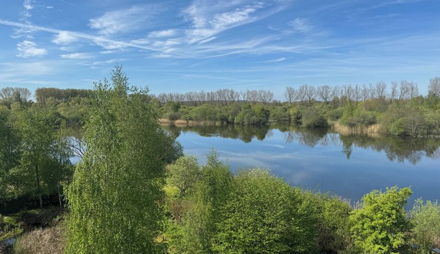 118 Lower Mill Estate. Sleeps 12, Lake Views & Spa