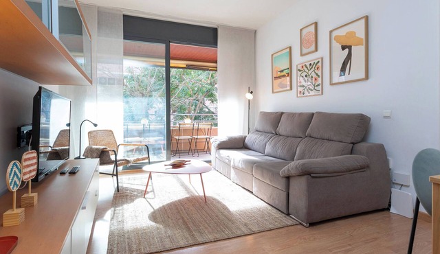11JOG1036 - Huge & bright flat near Train Station