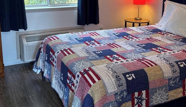 12 - 1 King, Relax in comfort with our ADA room