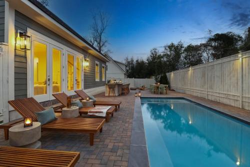 12 Bedroom Compound 38 Guests Private Pool