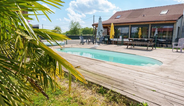 12 Couchages Piscine Jacuzzi Chauffés et Privés Billard vue Nature et Animaux