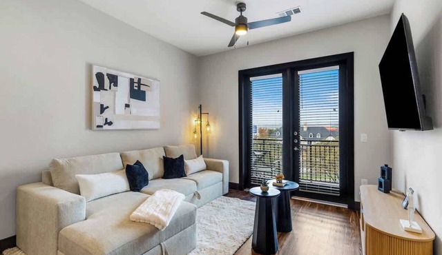 12 Min to Downtown | Pool, Balcony & Free Parking