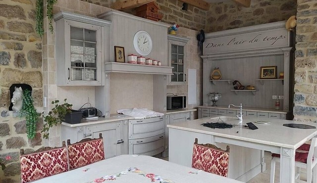 12-person gîte in Molines