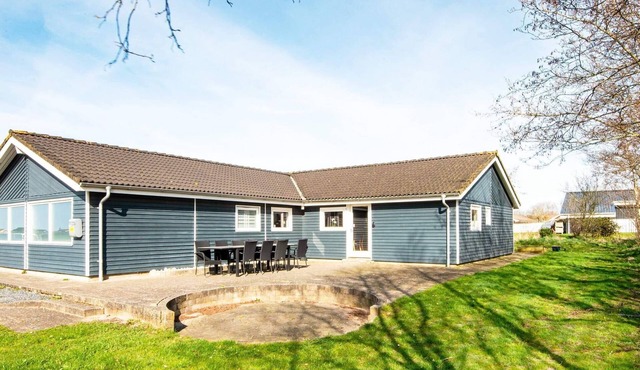 12 person holiday home in Vinderup-By Traum