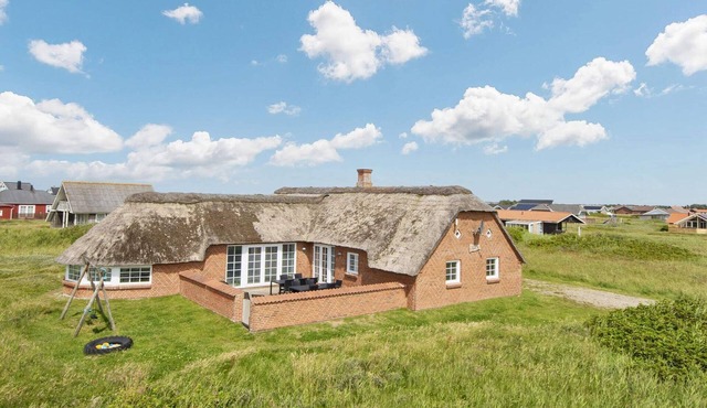 12 person holiday home in Harboøre-By Traum