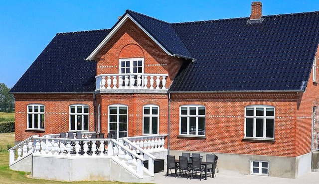 12 person holiday home in Nyborg