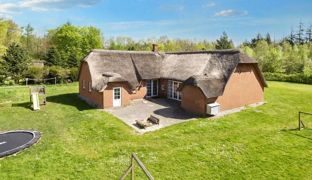 12 person holiday home in Ulfborg-By Traum
