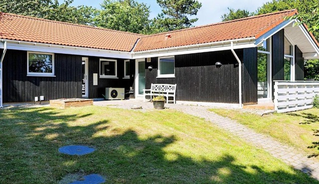 12 person holiday home in Hundested-By Traum