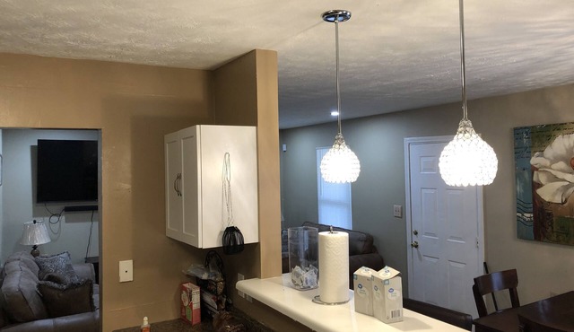 1220 Hartford Avenue Previous 4 star owner , Airbnb Happy New Year to All