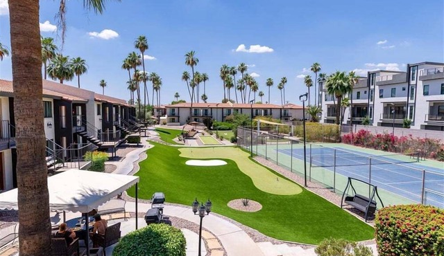 124Bike, Hike, Explore – Adventure-Ready 1BR in Gated Community!