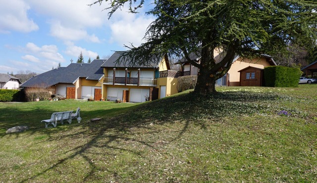 127 - T1 bis duplex near Lac du Bourget