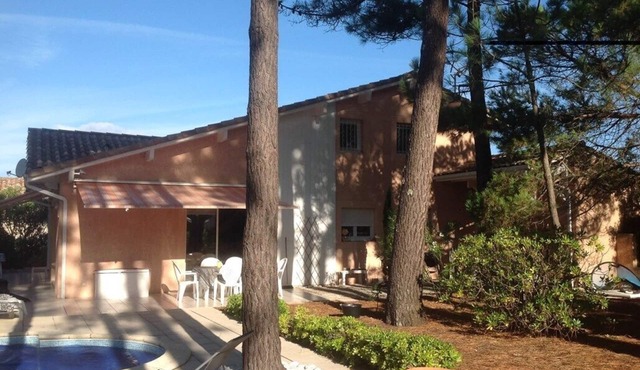 128 Despiau - Villa with swimming pool in a quiet area